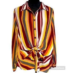 Zoey & Léelo Long Sleeve Button Down Blouse